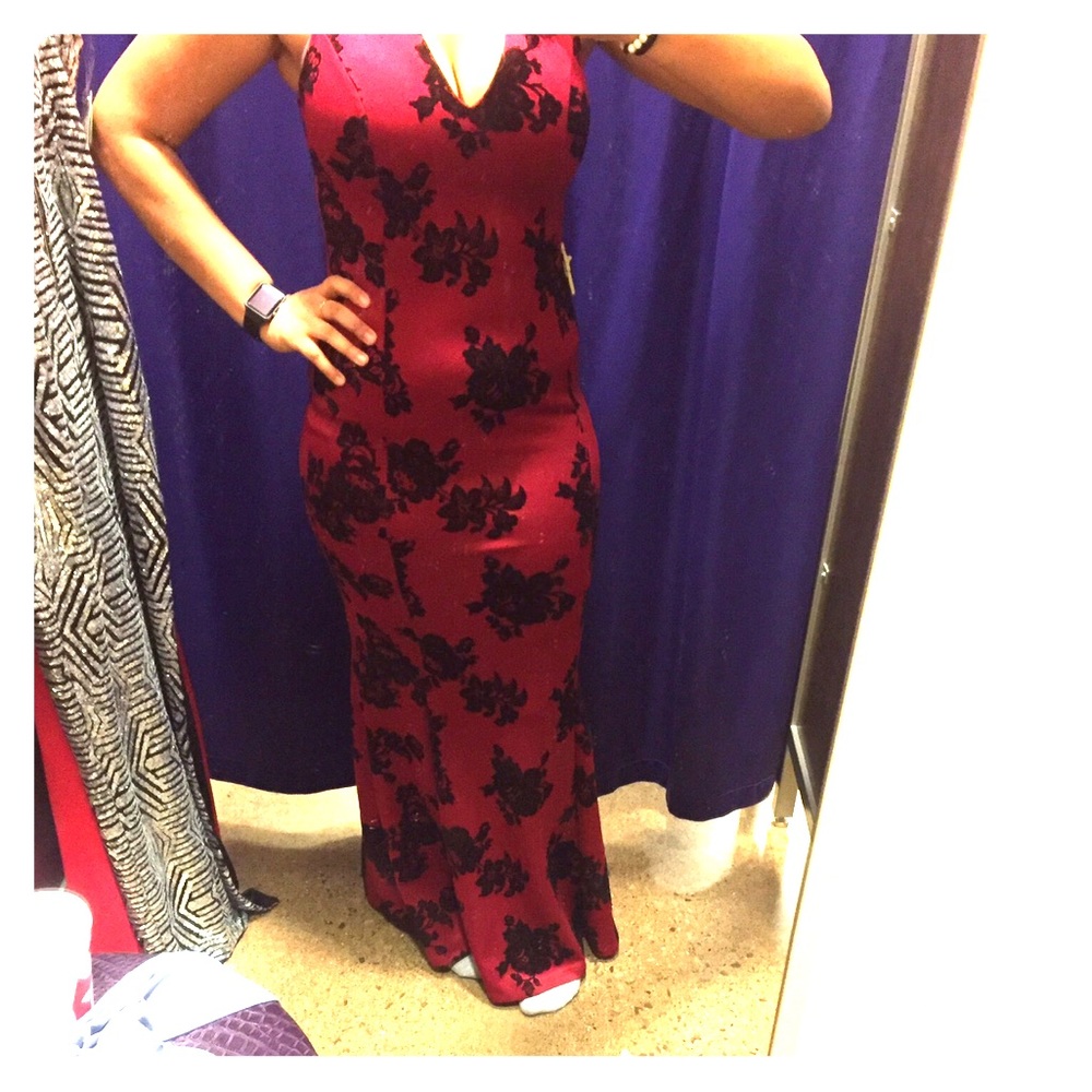 Red and black velvet flower dress